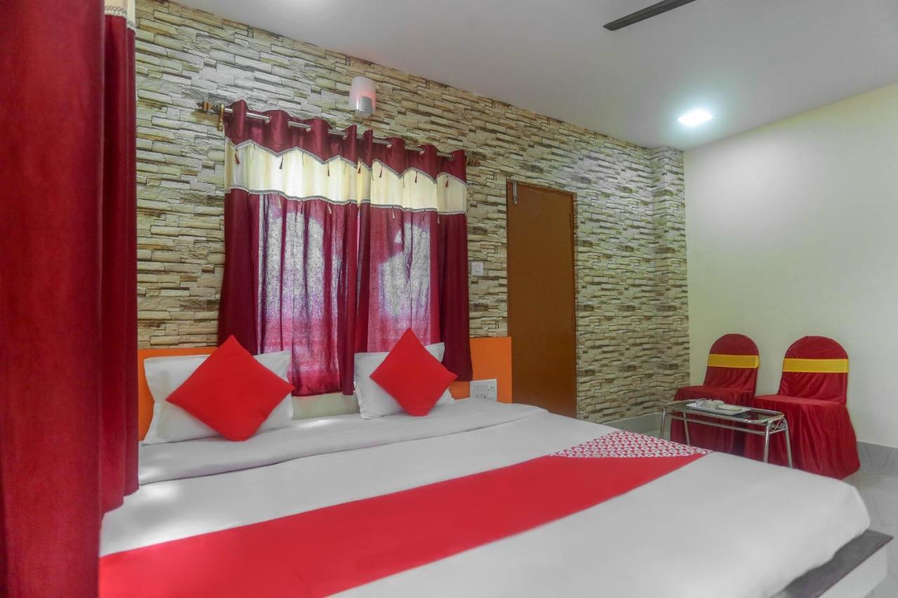 Oyo 60771 New Puri Hotel Екстериор снимка
